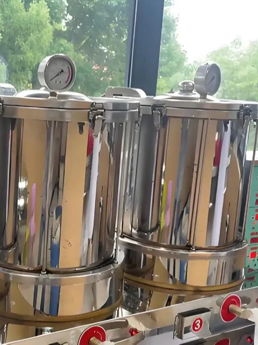 1761199831586652.jpg 4.jpg